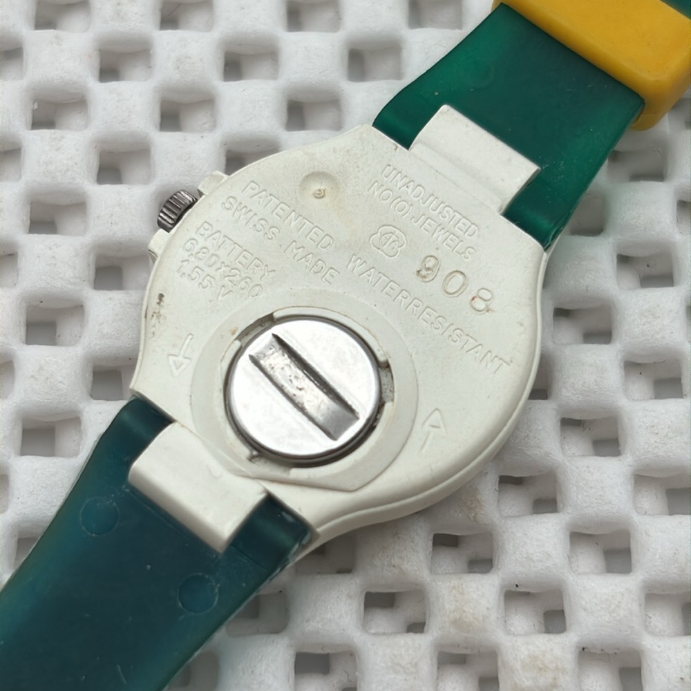 Coca Cola Swatch Watch - Picture 5 of 10
